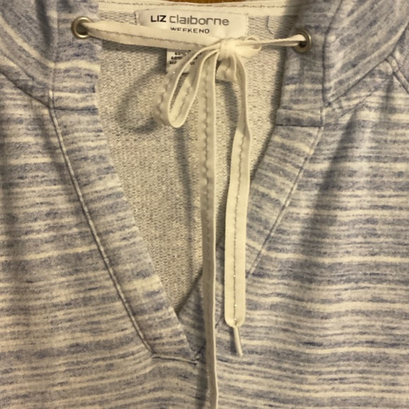 Top - Picture 2 of 3